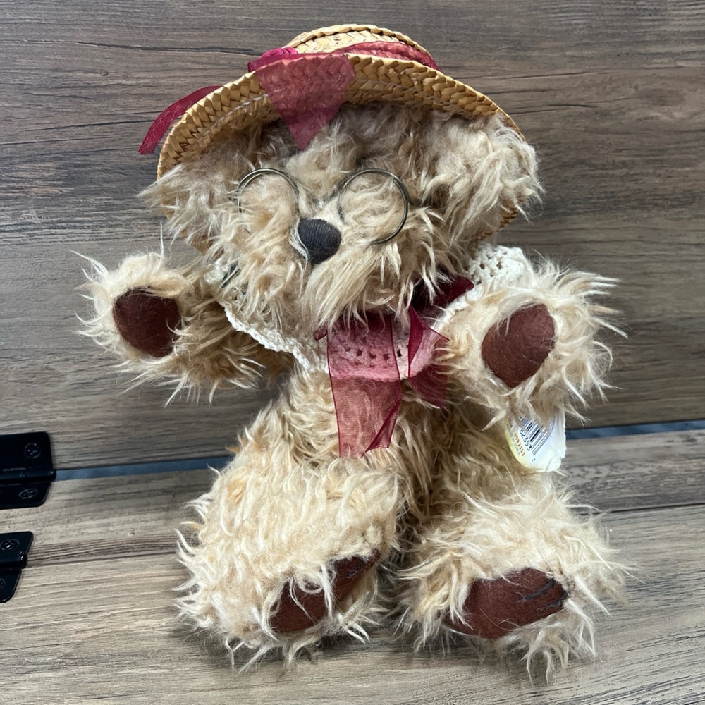 1997 Pickford Bears - Rosie - Bear of Joy - Grandmother Bear, jointed